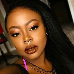 Meet your Posher, Muva